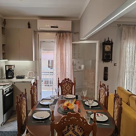 Victoria House Apartament *