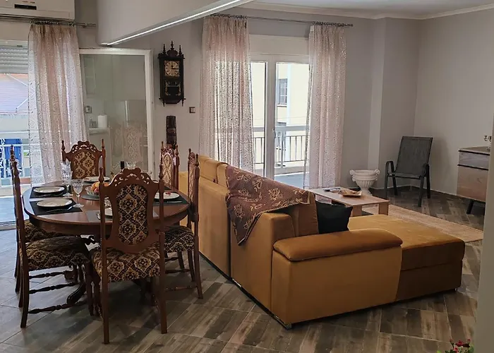 Victoria House كافالا